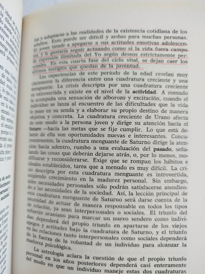 Ciclos del devenir by Alexander ruperli