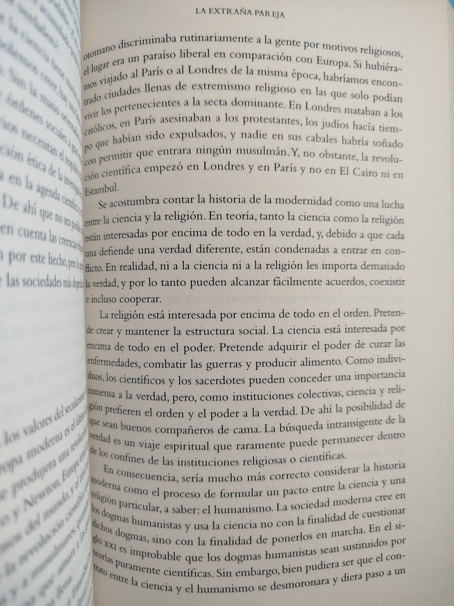 Homo Deus by Yuval Noah Harari