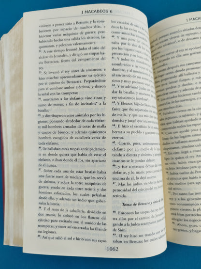 Biblia Dios me habla roja tapa dura borde dorado incluye libros deuterocanónicos