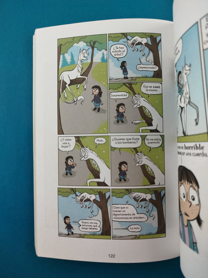 Cloe y su unicornio unicornios contra goblins