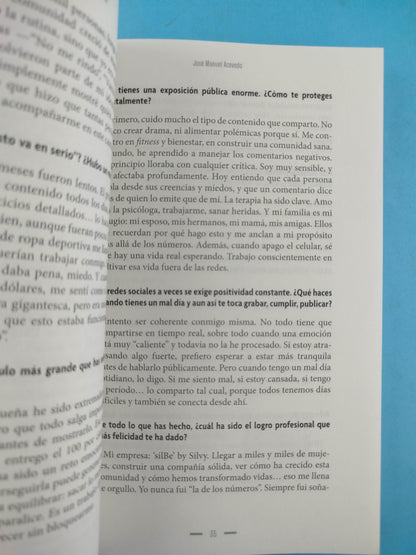 El país en sus manos by Jose Manuel Acevedo
