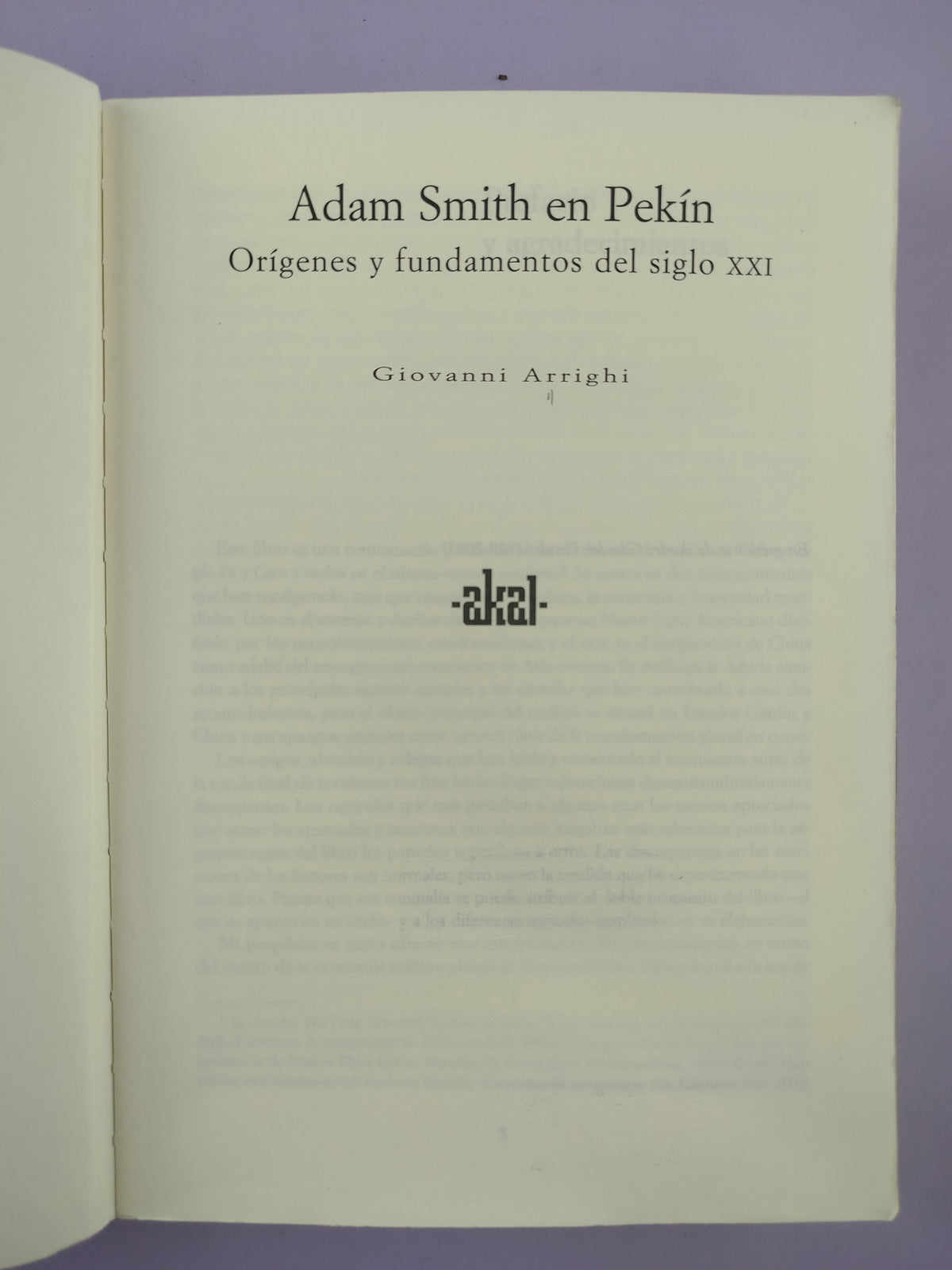 Adam Smith en Pekín by Giovanni Arrighi