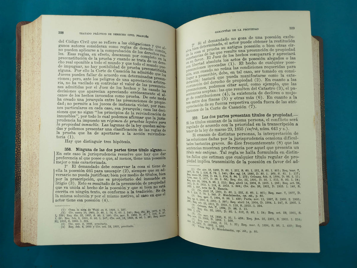 Tratado práctico de derecho civil francés 11 volúmenes, faltantes 7,8 y 4 by Mario Díaz Cruz y Eduardo Le Riverend Brusone