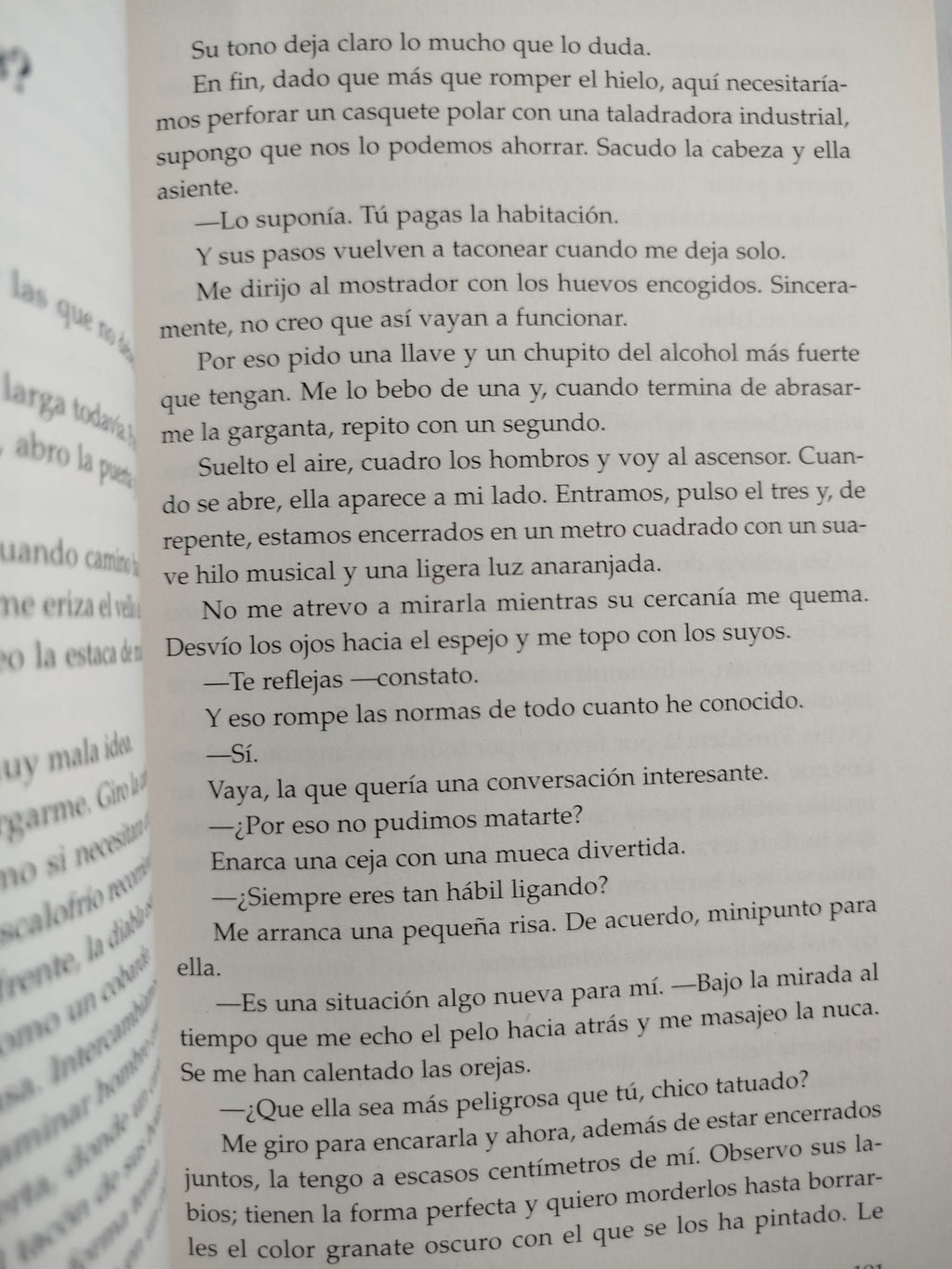 Oye, diabla by Julia De la Fuente Migallón