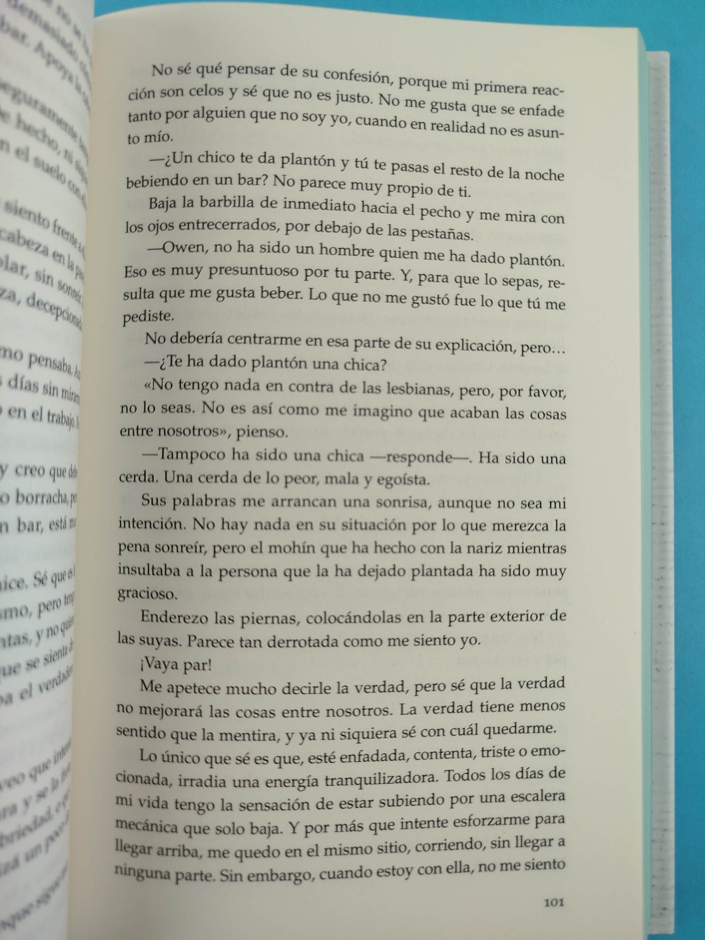 Confesiones by Colleen Hoover