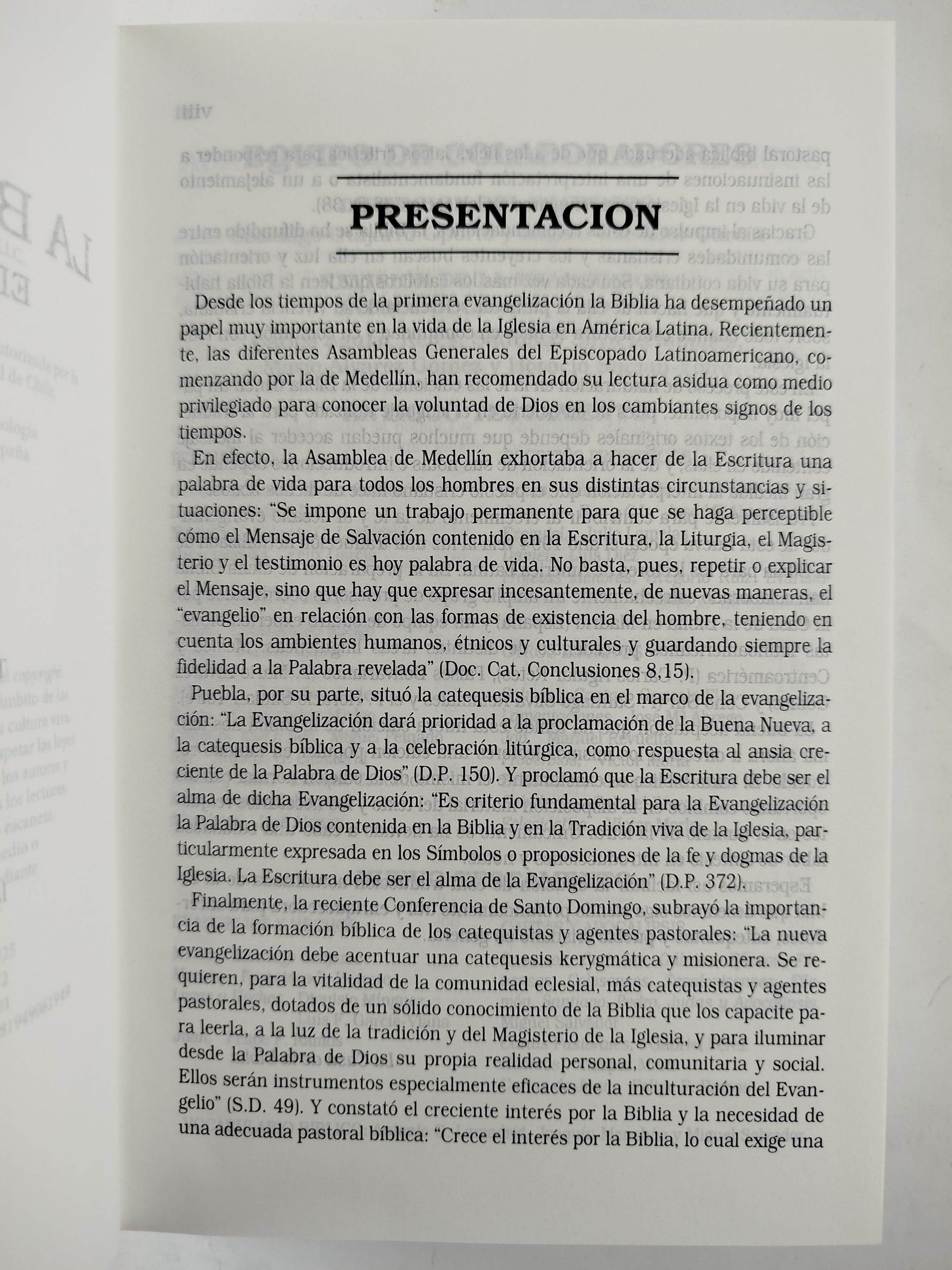 La Biblia Católica: Edición letra grande. Tapa dura, Tela rosada con flores by Cipriano Valera