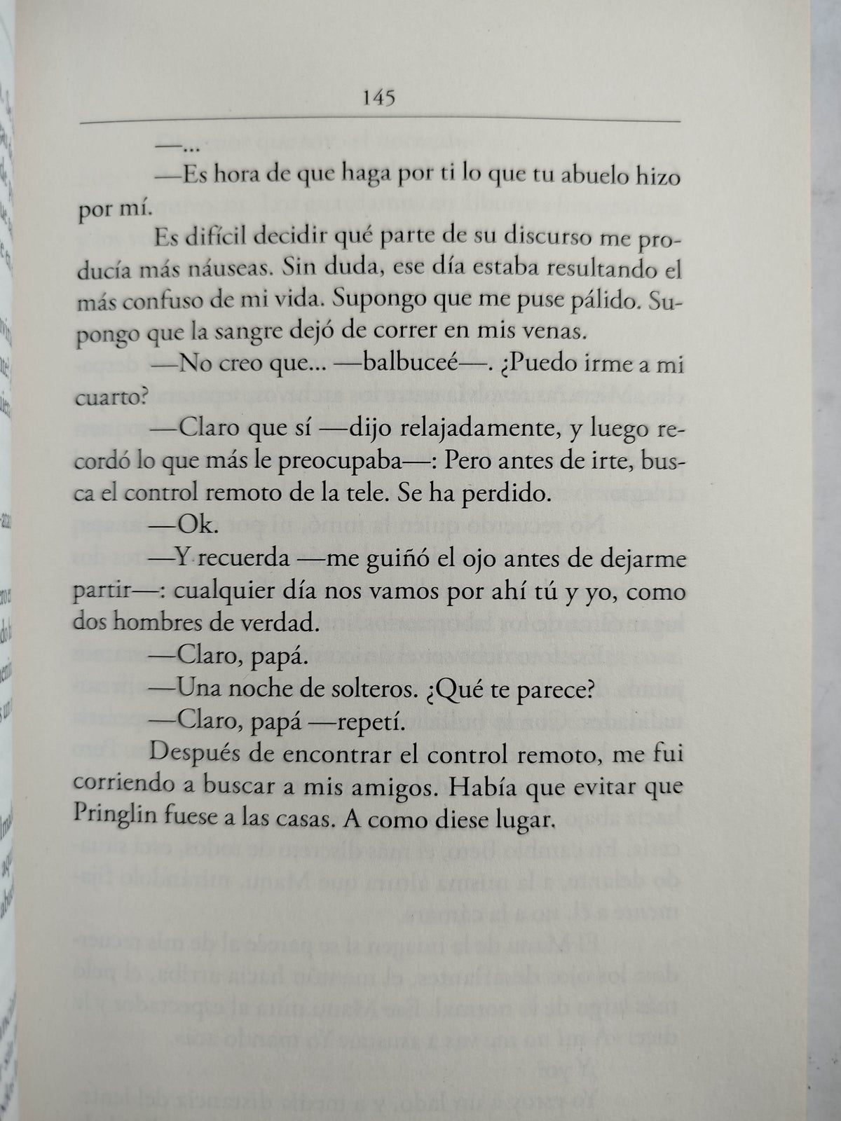 La noche de los afileres by Santiago Roncagliolo