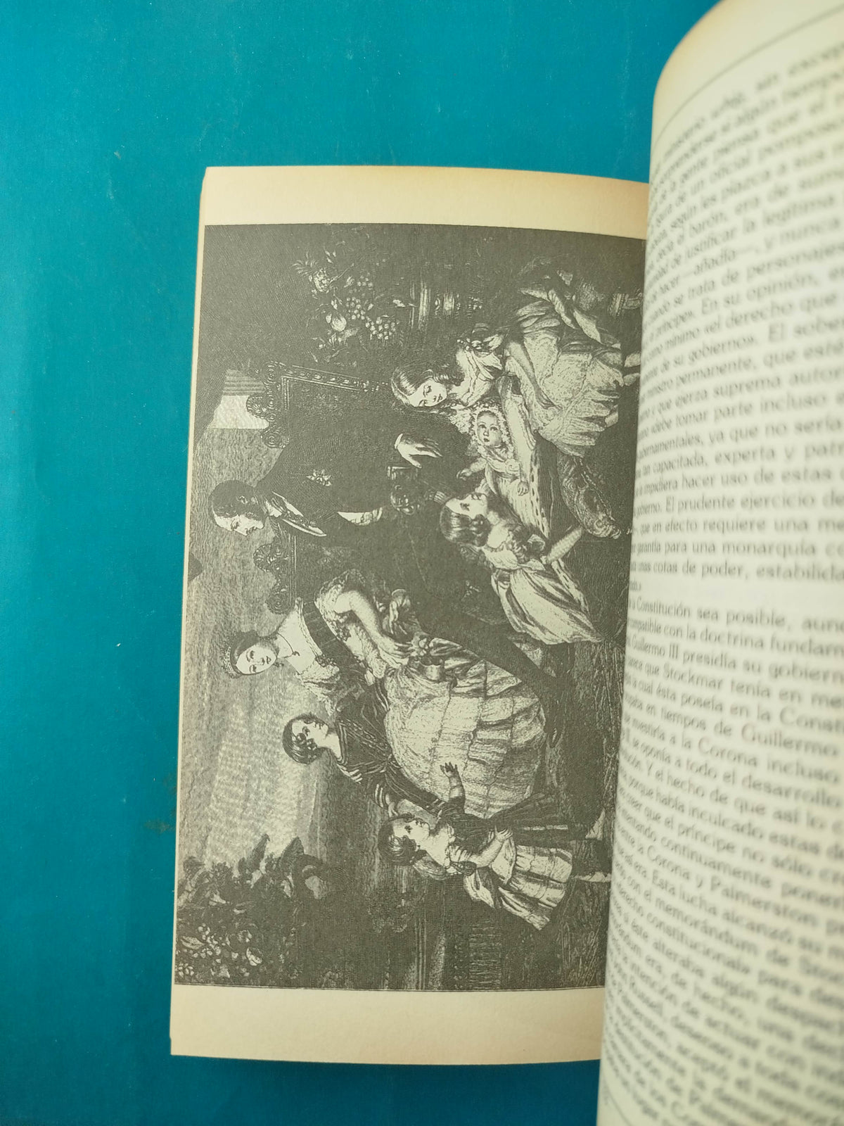 Victoria I by Lytton Strachey