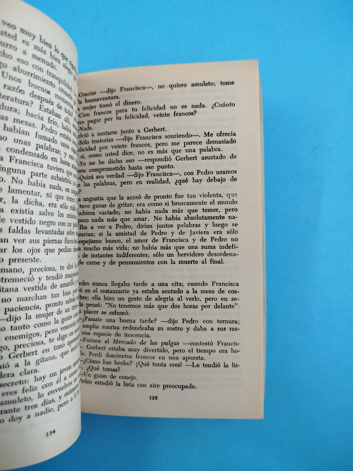La Invitada by Simone de Beauvoir