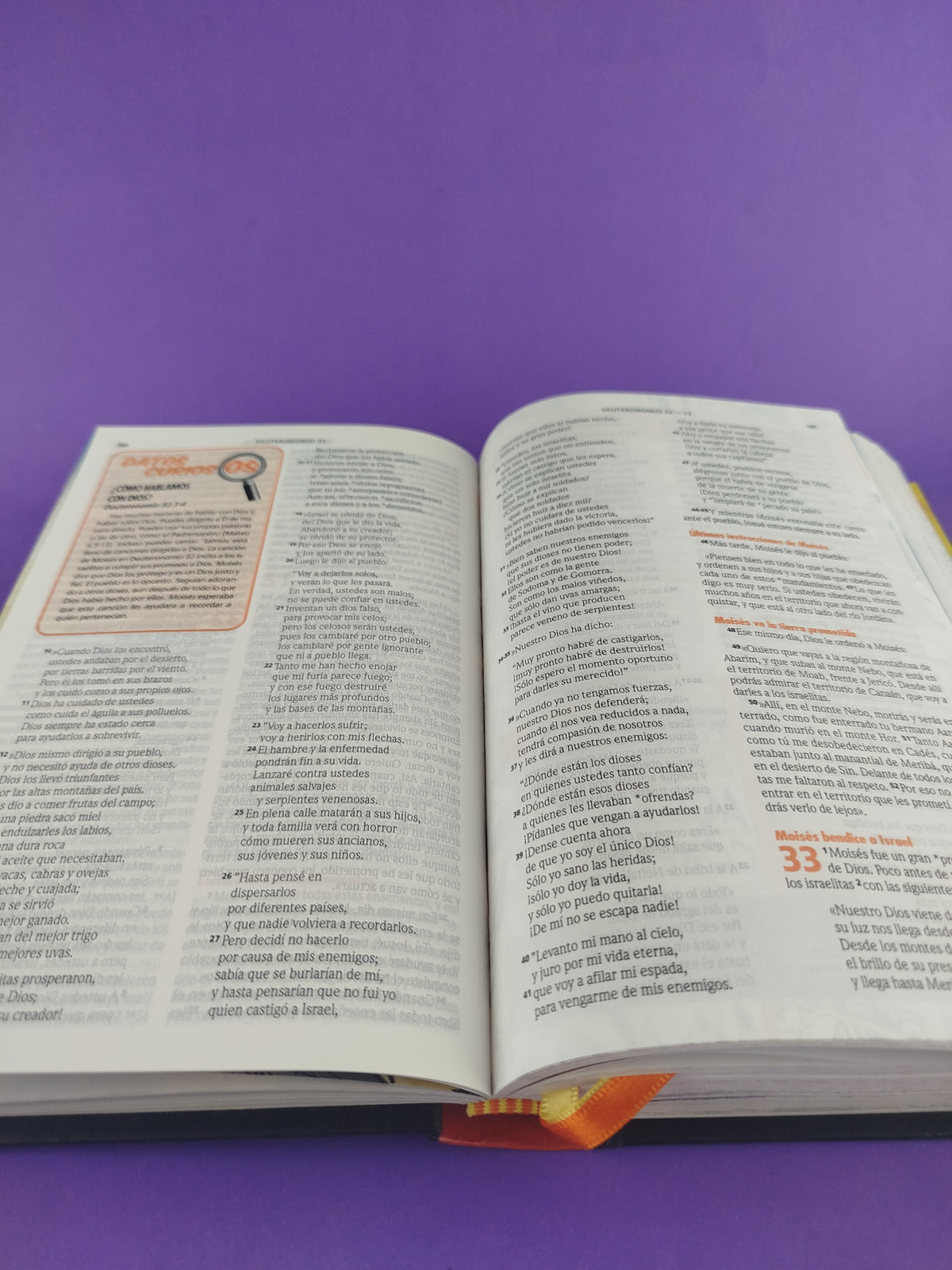 Biblia de estudio TLA en acción by Traducción en lenguaje actual