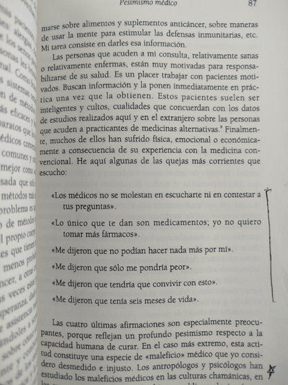 La curación espontanea by Dr Andrew Weil