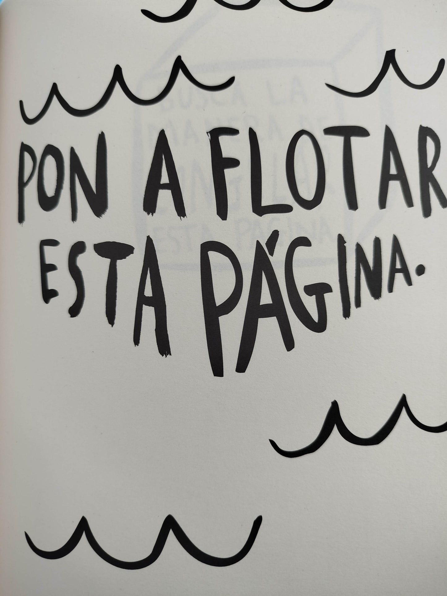 Destroza Este Diario ¡A Lo Grande! Rosa