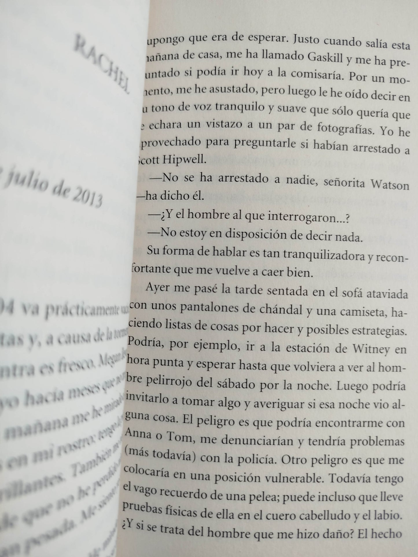 La chica del tren by PAULA HAWKINS