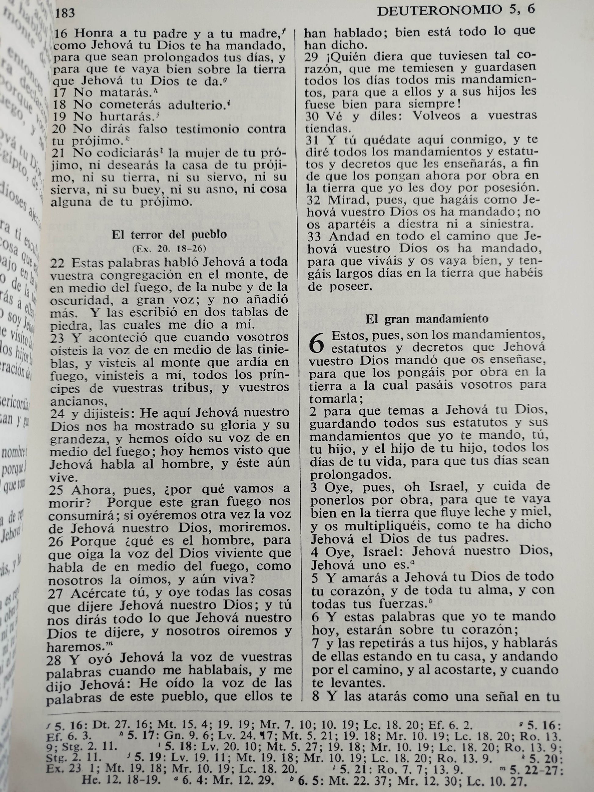 La sagrada biblia rvr 1960 by Reina Valera 1960