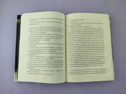 Detective esqueleto Ataduras mortales