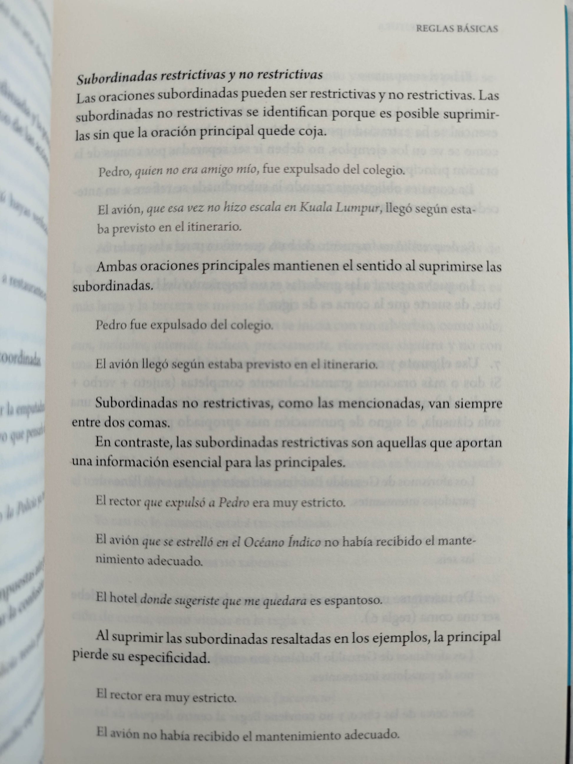 Manual de escritura by Andrés Hoyos Restrepo