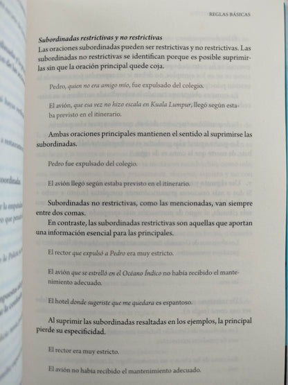 Manual de escritura by Andrés Hoyos Restrepo