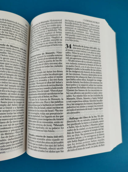 La sagrada biblia de américa primera comunion