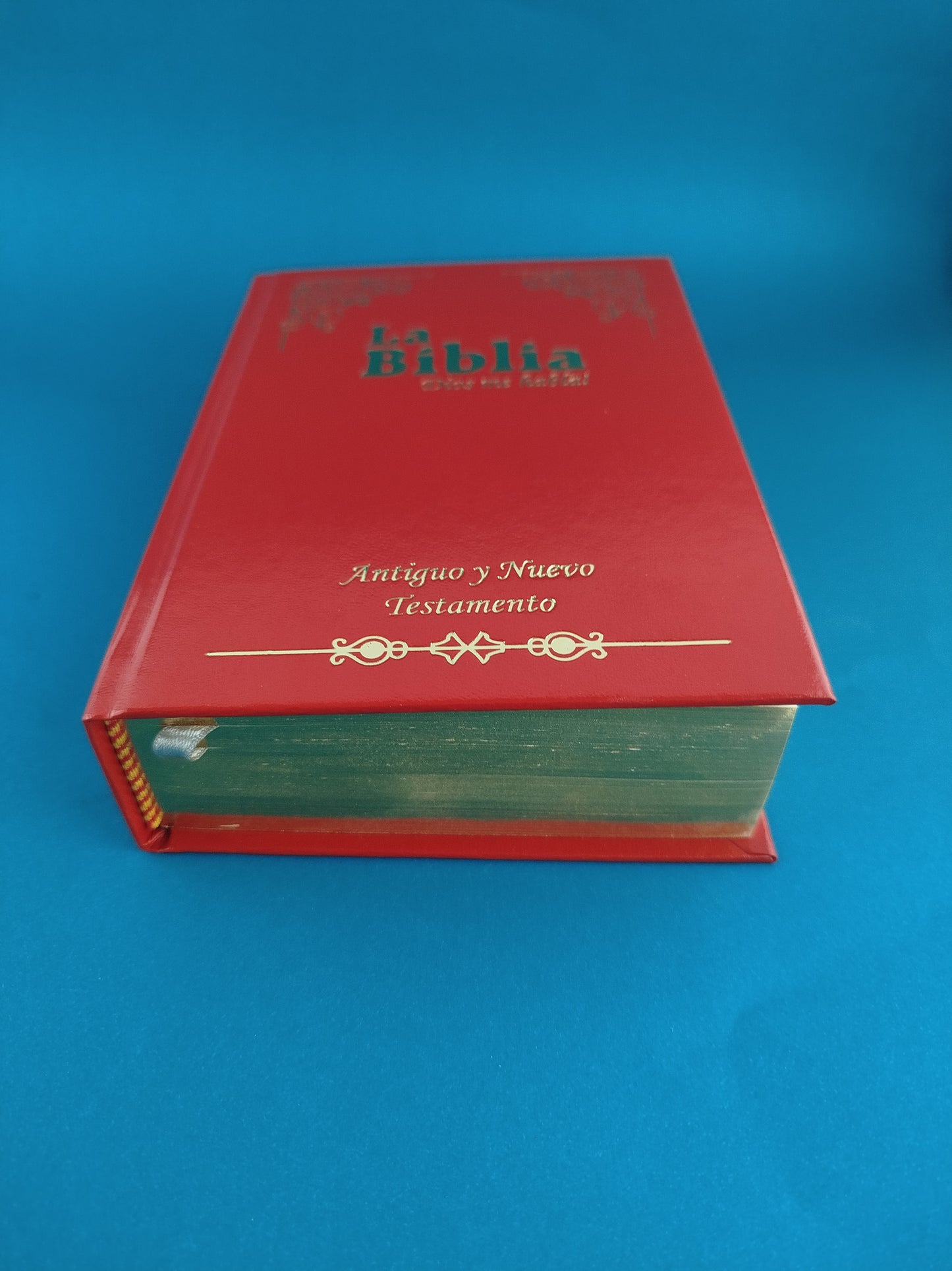 Biblia Dios me habla roja tapa dura borde dorado incluye libros deuterocanónicos