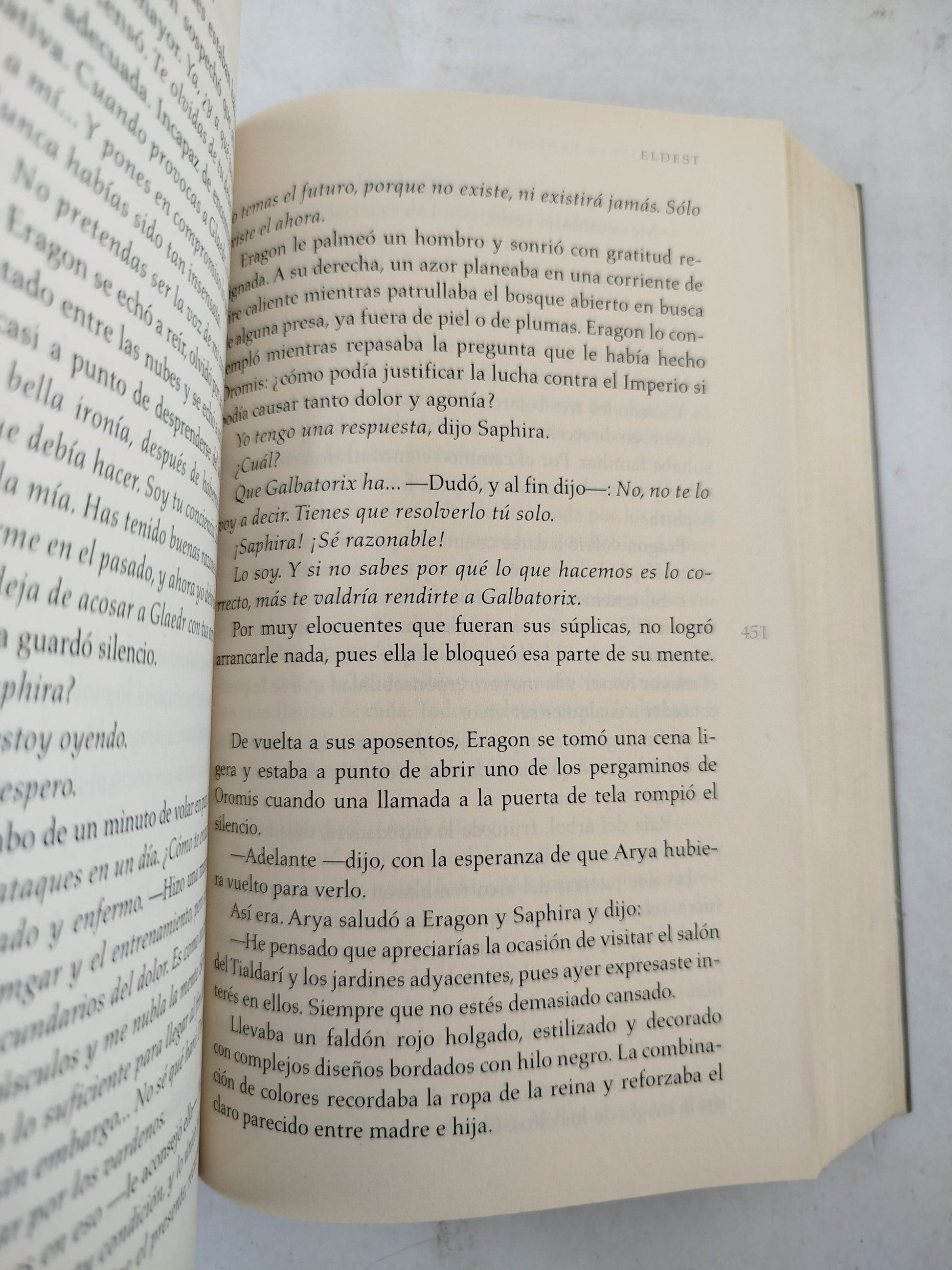 Saga Alagaësia, disponibles 3 tomos Eragon, Eldest y Brisingr. by Christopher Paolini