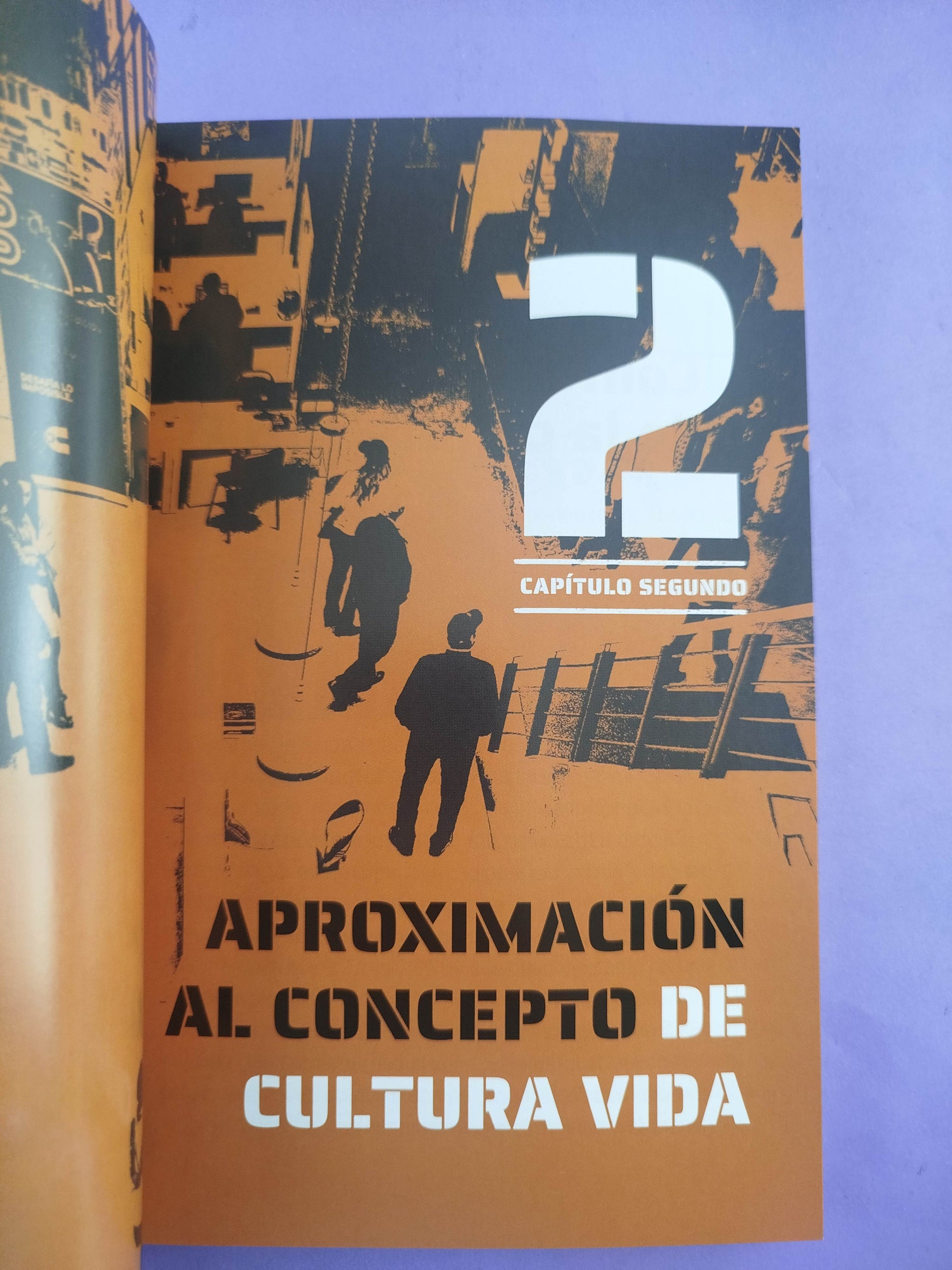Al que encontremos trabajando lo echamos: La cultura como estrategia de transformación empresarial by Paolo Longo & Juan Jose Piedrahita
