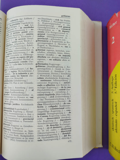 diccionario jurídico y económico wörterbuch der Rechts-Und wirtschaftssprache 5ta Ed. Dos tomos by Becher
