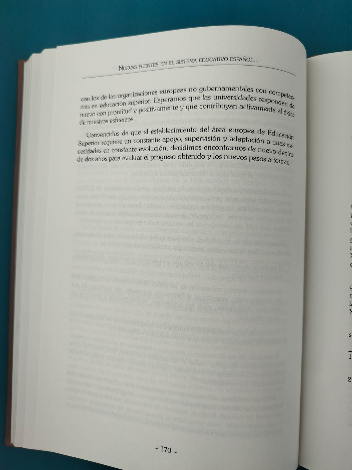 La crisis de las fuentes del derecho en la globalización by Joaquín Gonzales Ibañez