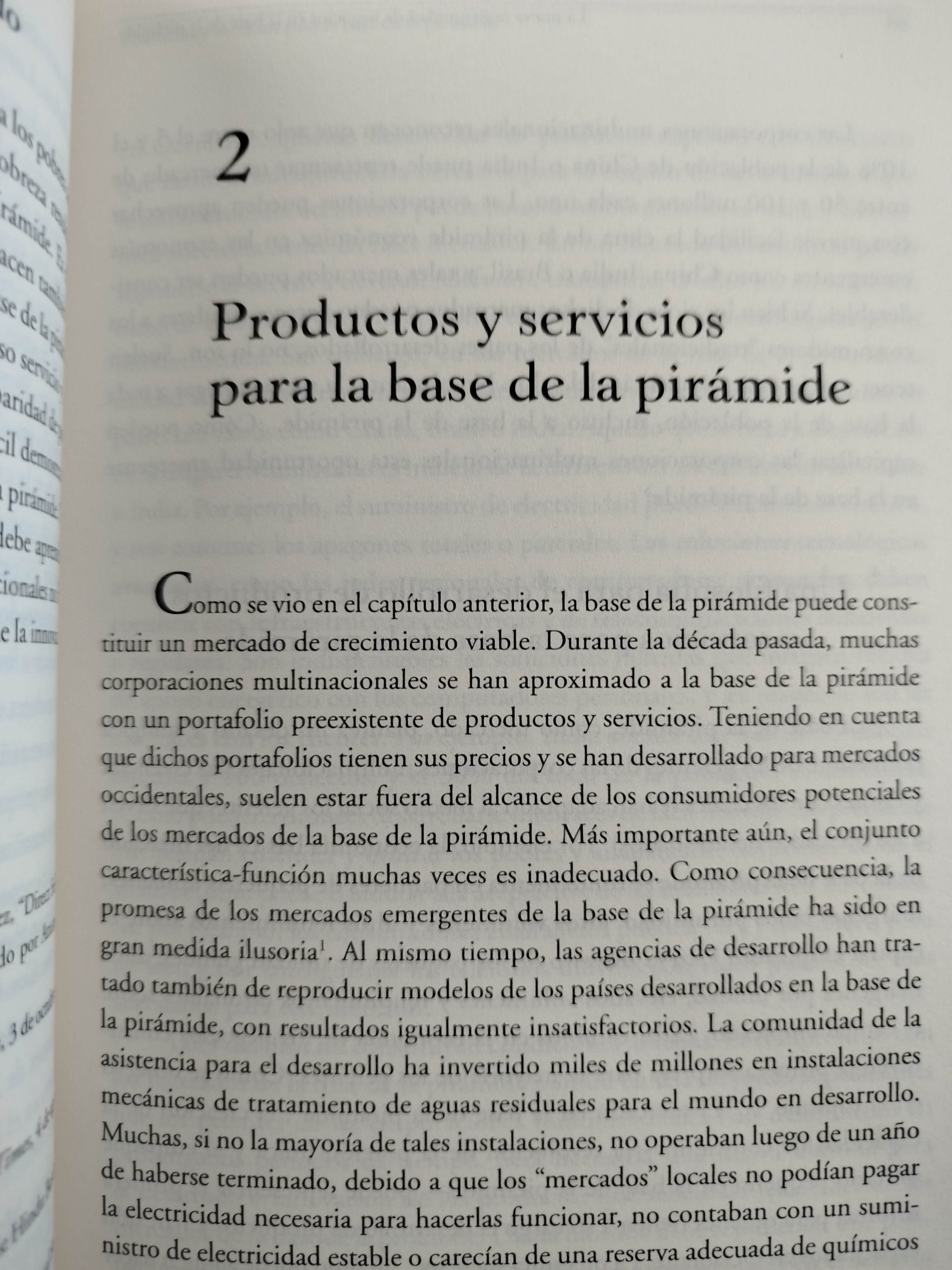 La nueva oportunidad de negocios en la base de la pirámide by C K Prahalad