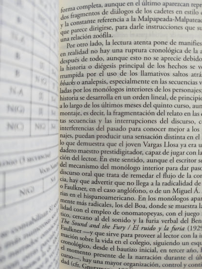 La ciudad y los perros by Mario vargas llosa