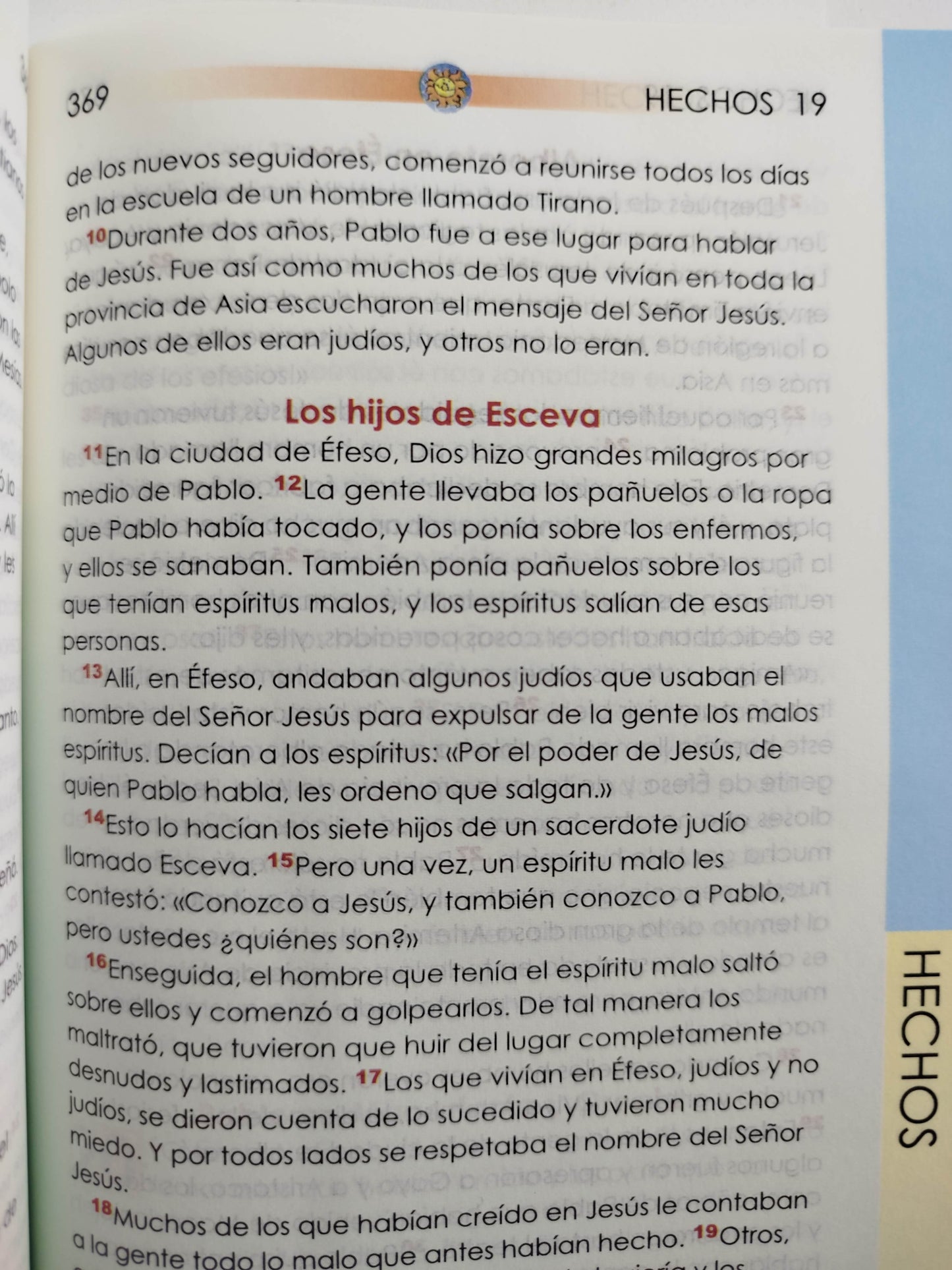 Nuevo testamento tapa dura by Varios
