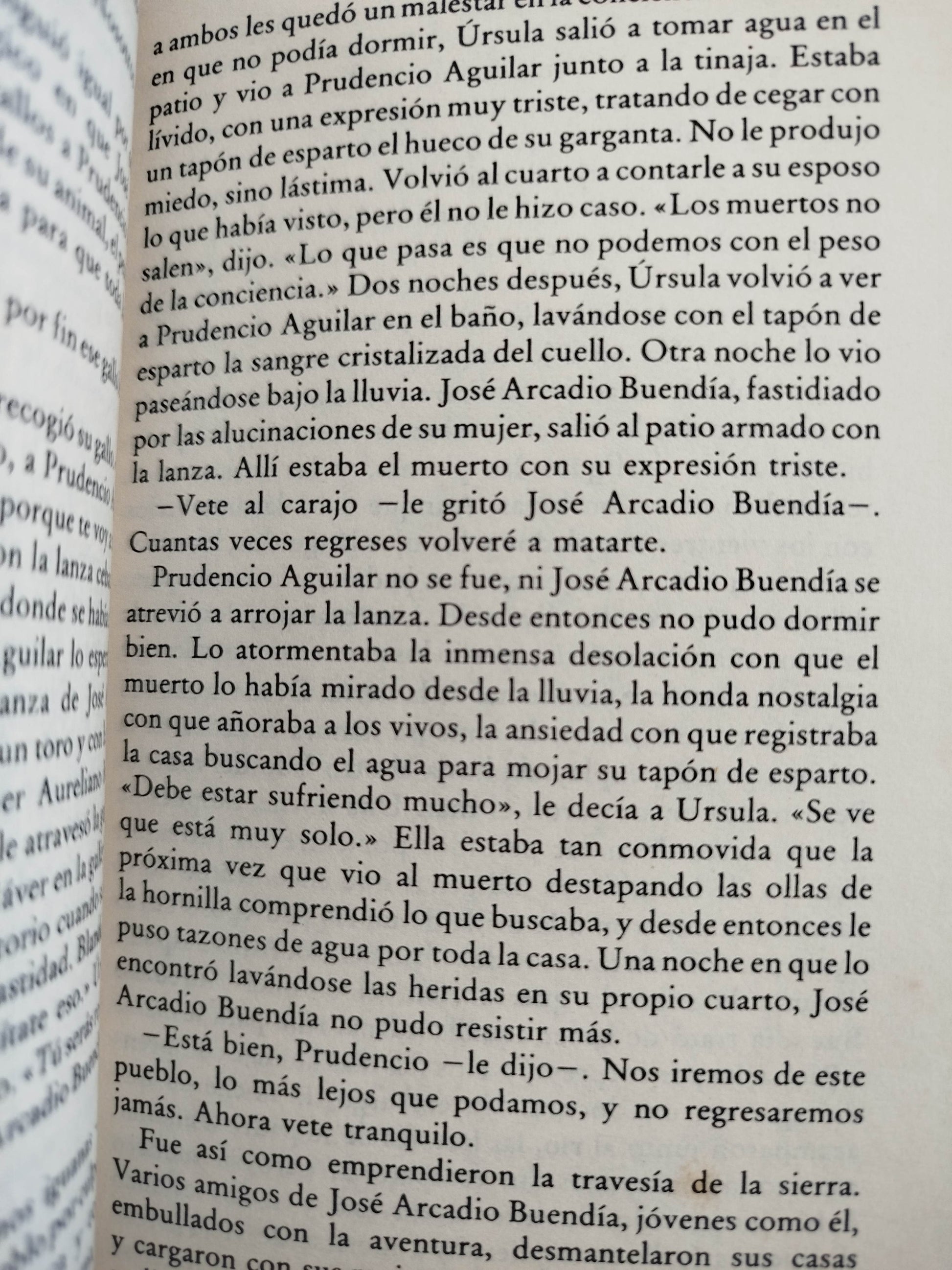 Cien años de soledad by Gabriel García Márquez