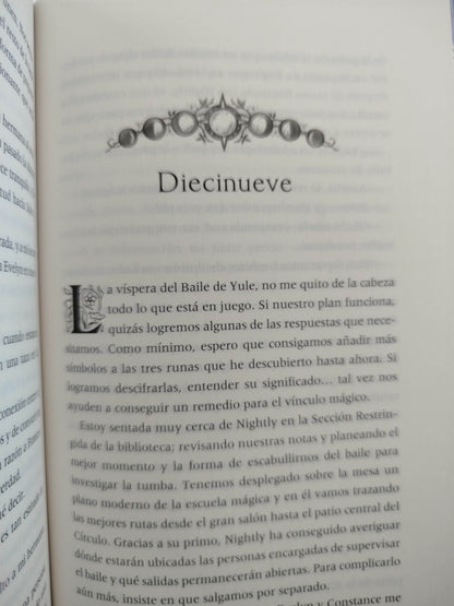 Los Wycherley by Annaliese Avery