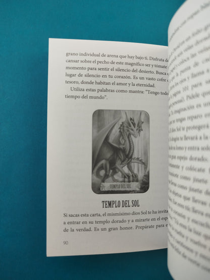 La sabiduría del dragón: Un mazo de 43 cartas y libro