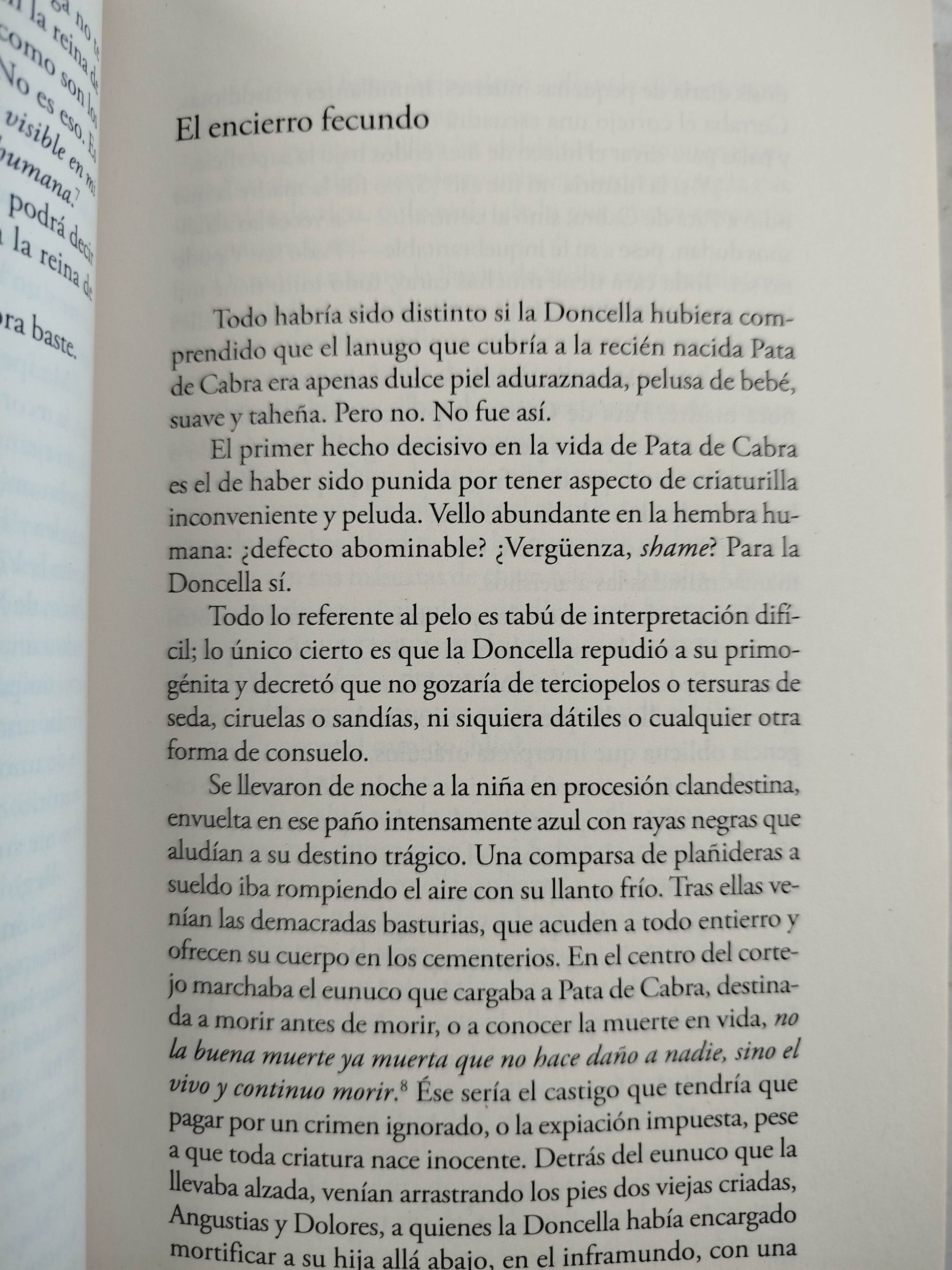Canción de antiguos amantes by Laura Restrepo