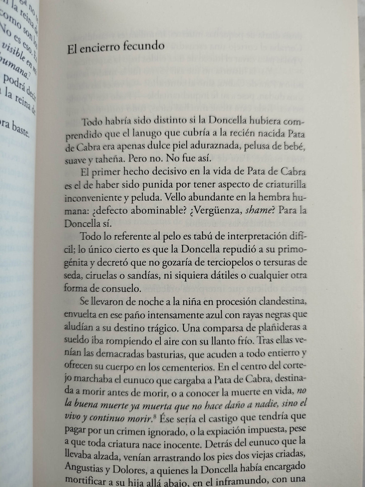 Canción de antiguos amantes by Laura Restrepo