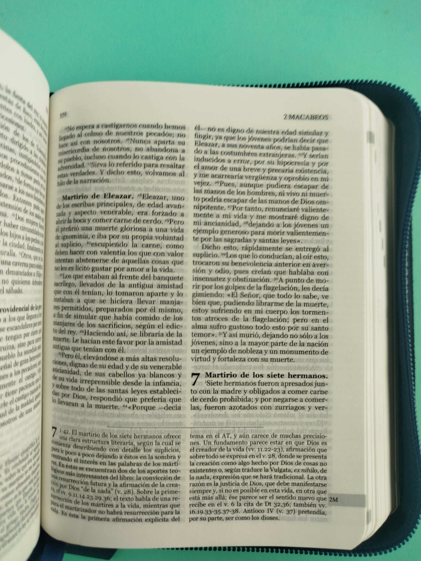 Nuestra sagrada biblia clásica estuche azul