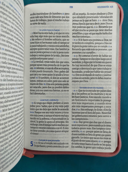 Biblia Tla Letra Grande El Camino rosado Cierre by Lenguaje actual