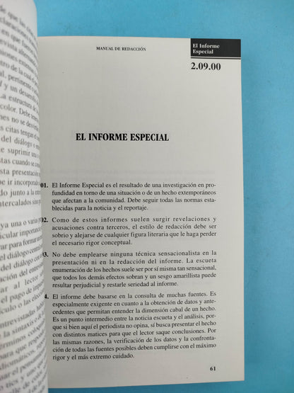 Manual de redacción El Tiempo by Varios