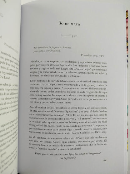 Un año con Dios 365 devocionales para la mujer by Keila Ochoa