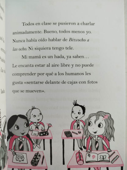 Isadora moon va a una piyamada by Harriet Muncaster