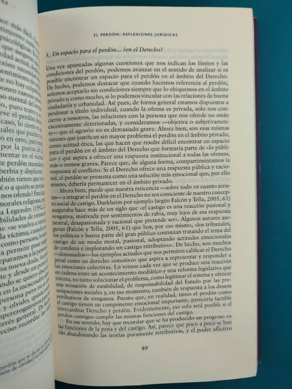 La Justicia Entre la Moral y el Derecho