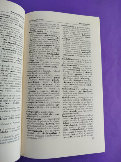 diccionario jurídico y económico wörterbuch der Rechts-Und wirtschaftssprache 5ta Ed. Dos tomos by Becher
