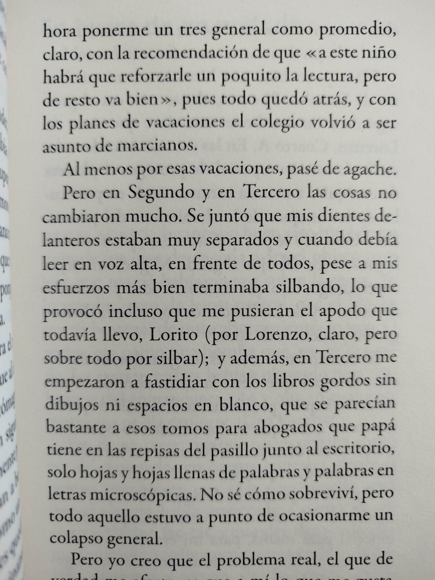 Por favor, ¡no leas este libro! by John Fitzgerald