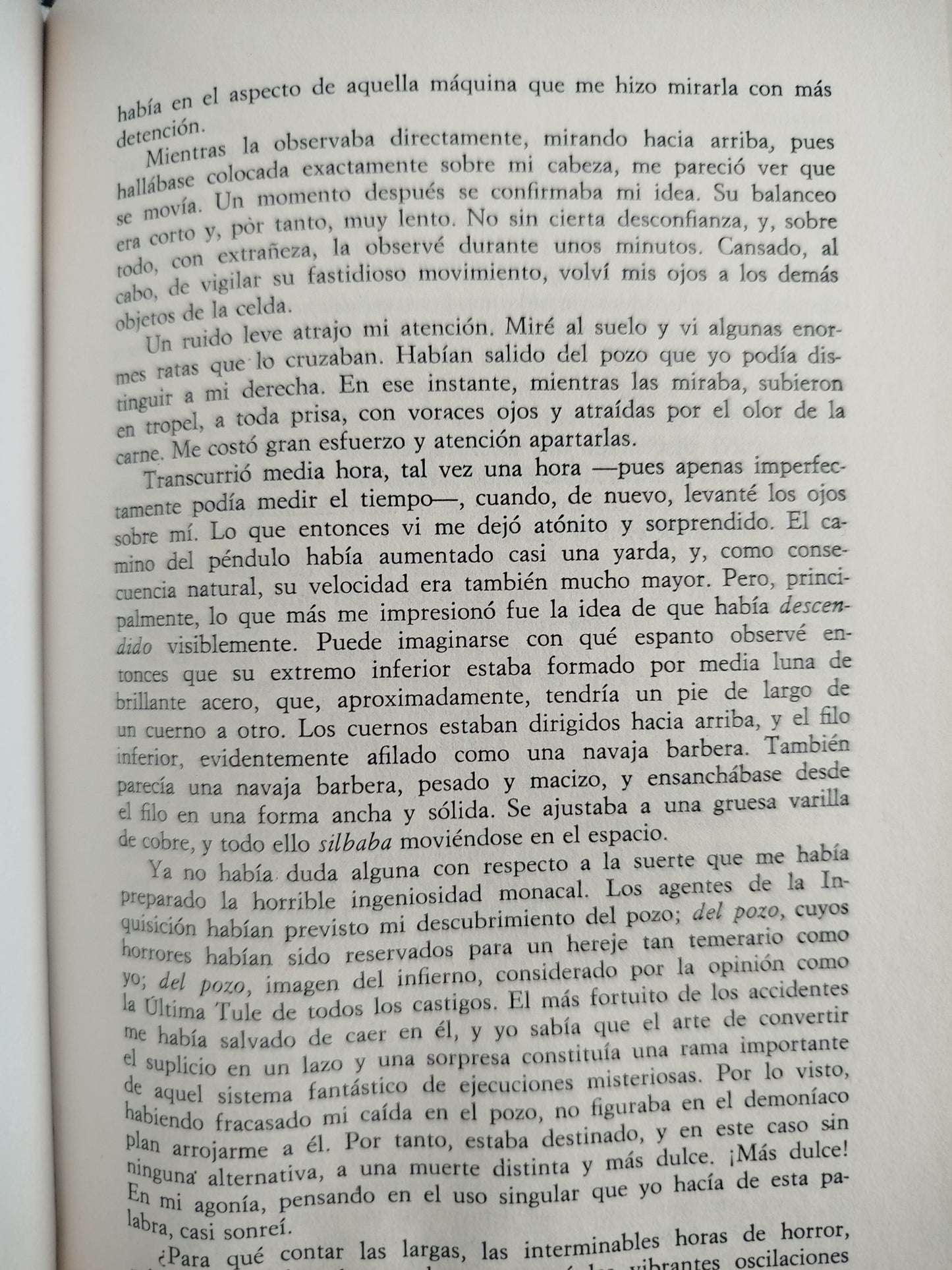 El escarabajo de oro y otros cuentos by Edgar Allan Poe