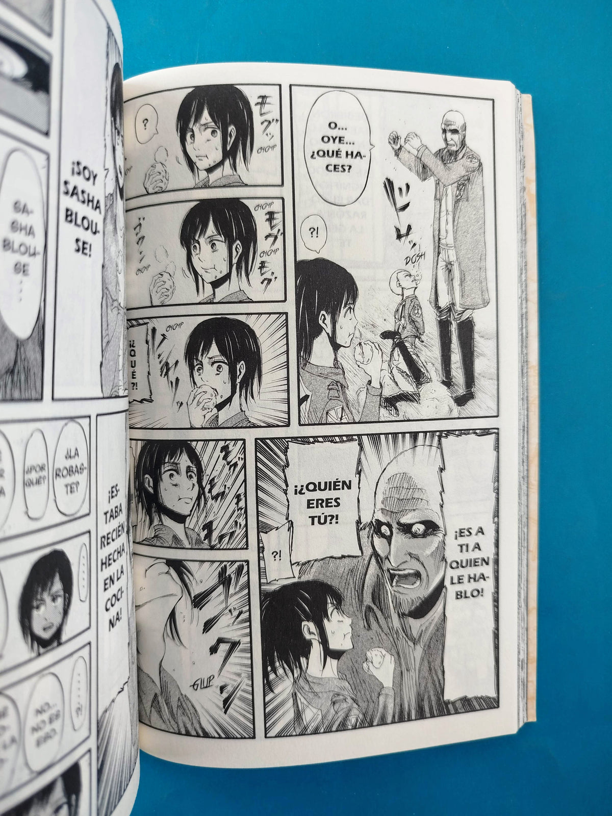 Ataque de los titanes N.4 by Hajime Isayama