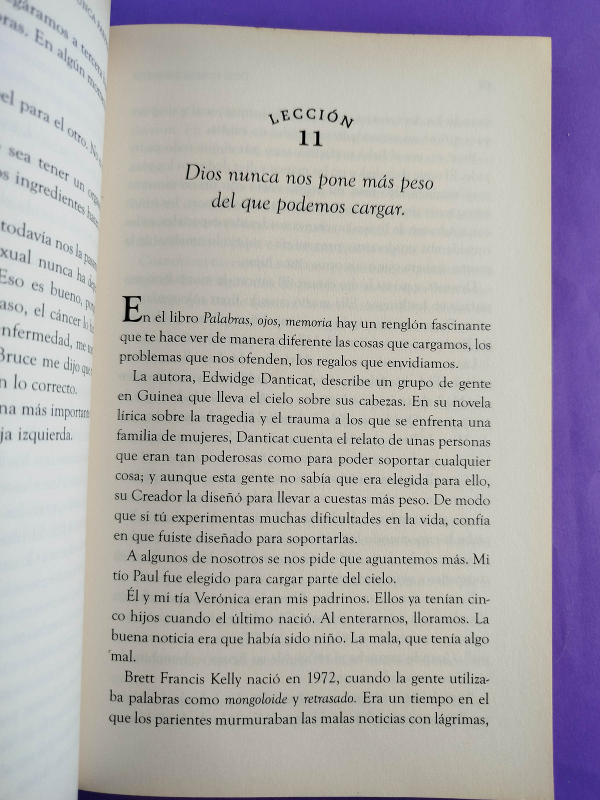 Dios nunca parpadea by Regina Brett