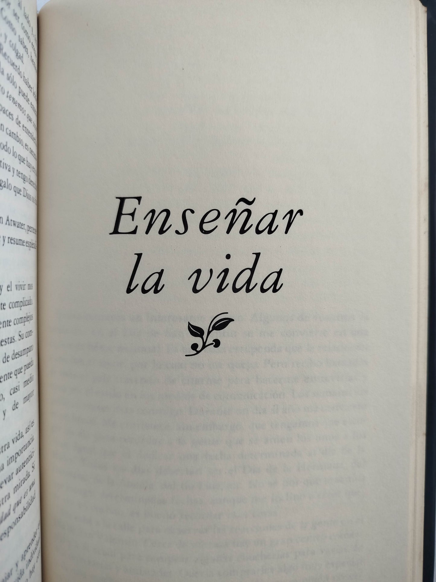 Vivir amar y aprender by Leo Buscaglia,Ph.D