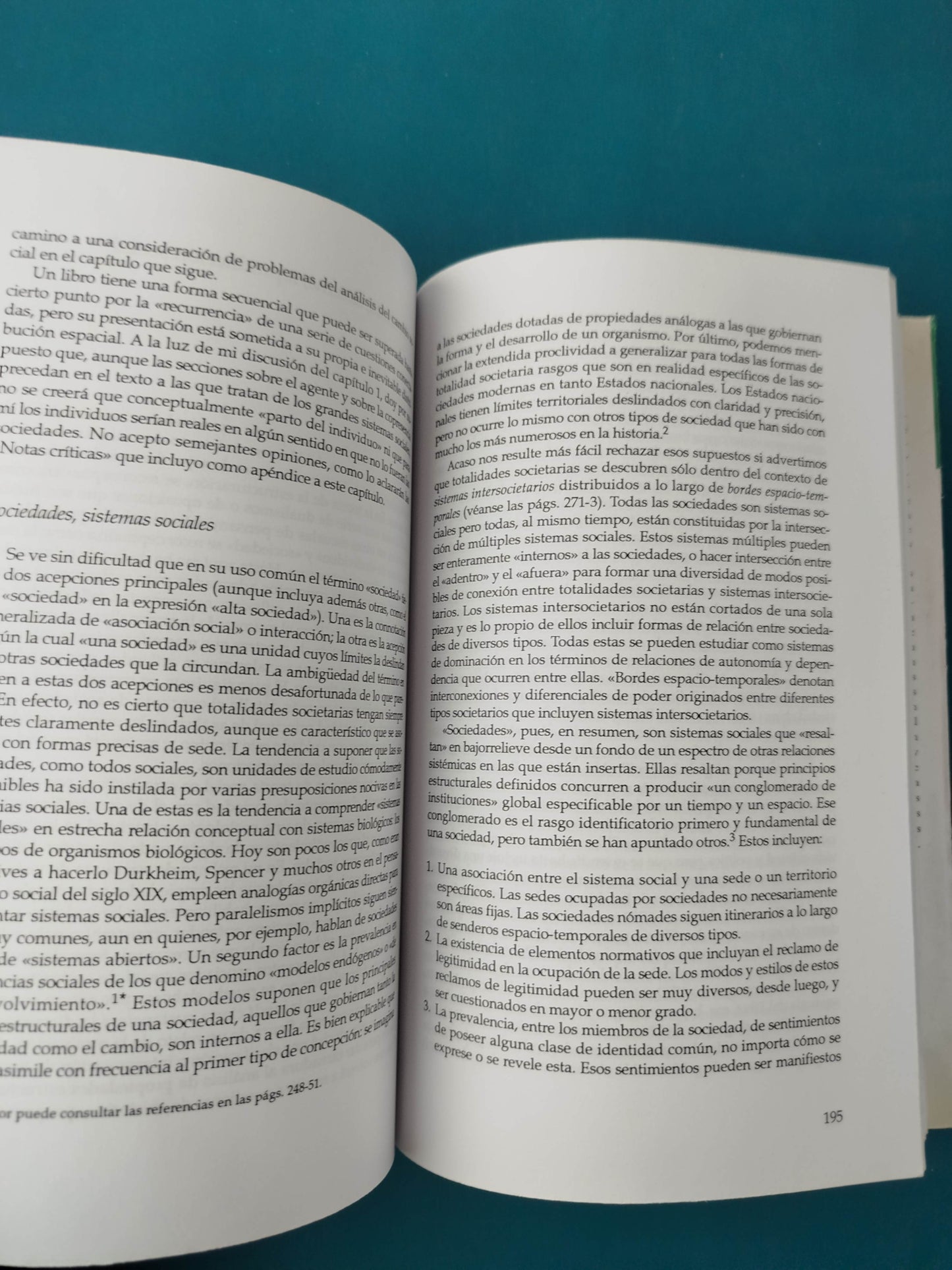 La constitución de la sociedad: Bases para la teoría de la estructuración