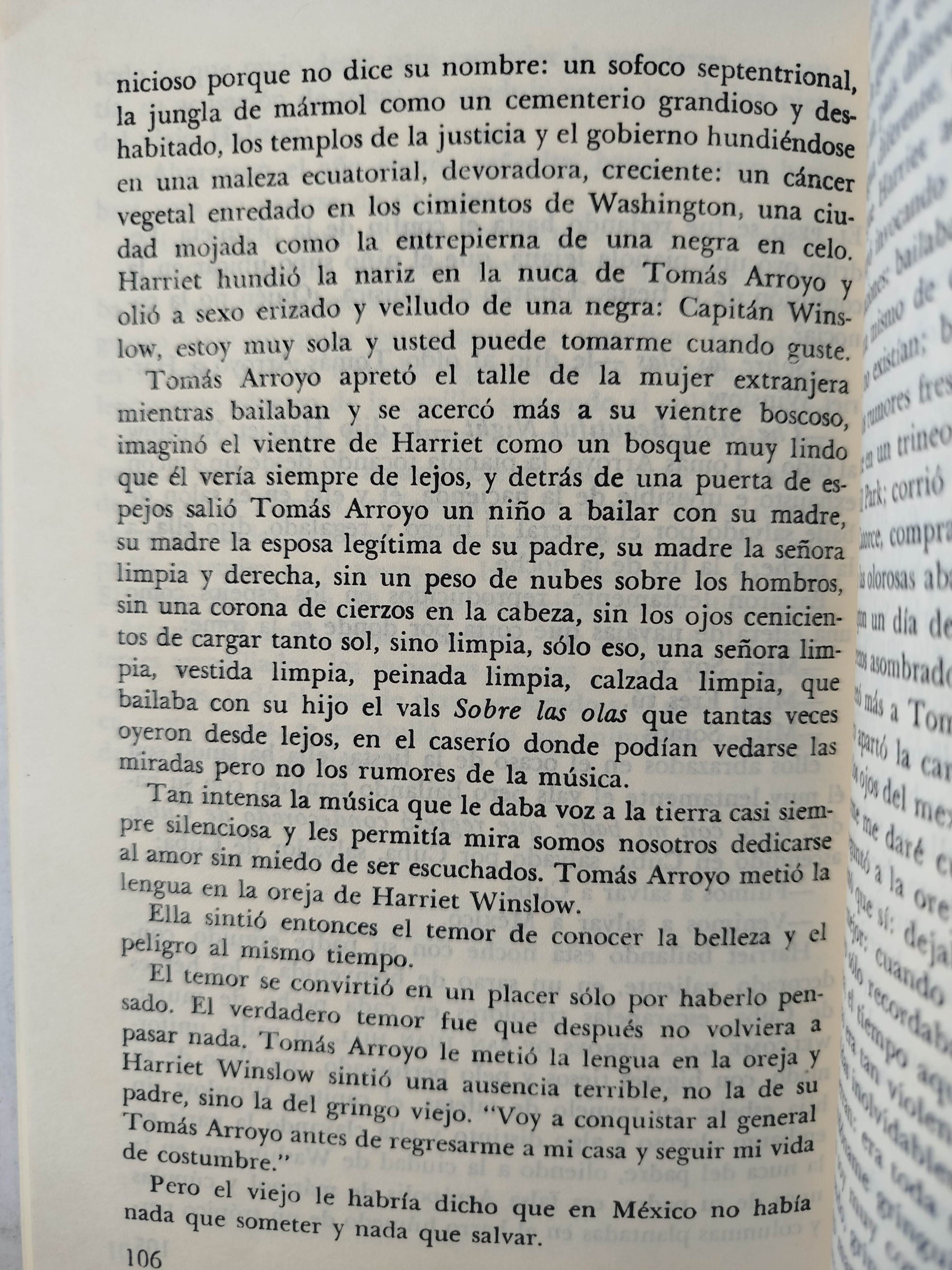 Gringo Viejo by Carlos Fuentes