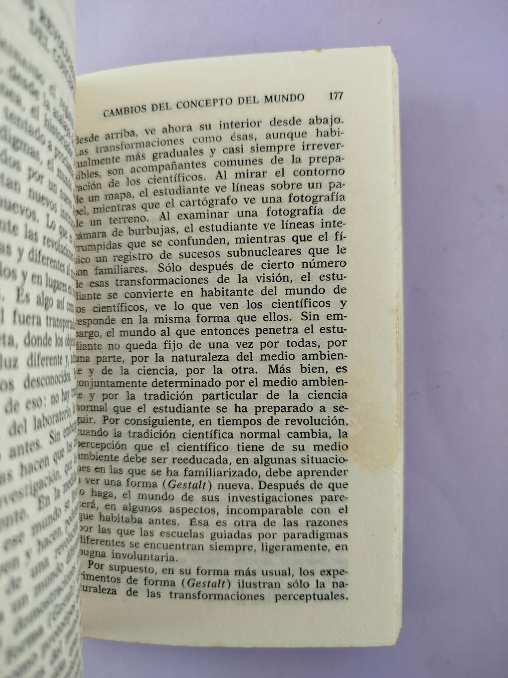 La estructura de las revoluciones científicas by Thomas Kuhn